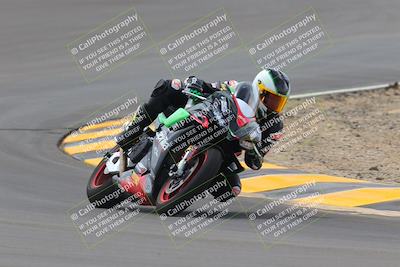 media/Sep-10-2022-SoCal Trackdays (Sat) [[a5bf35bb4a]]/Turns 9 and 8 (12pm)/